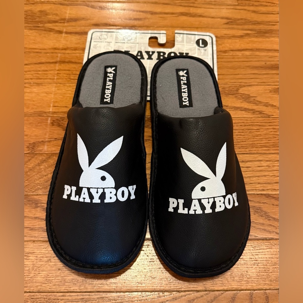 AUTHENTIC PLAYBOY BLACK LEATHER SLIPPERS SLIDES SHOES PLAYBOY BUNNY SZ L (11/12)